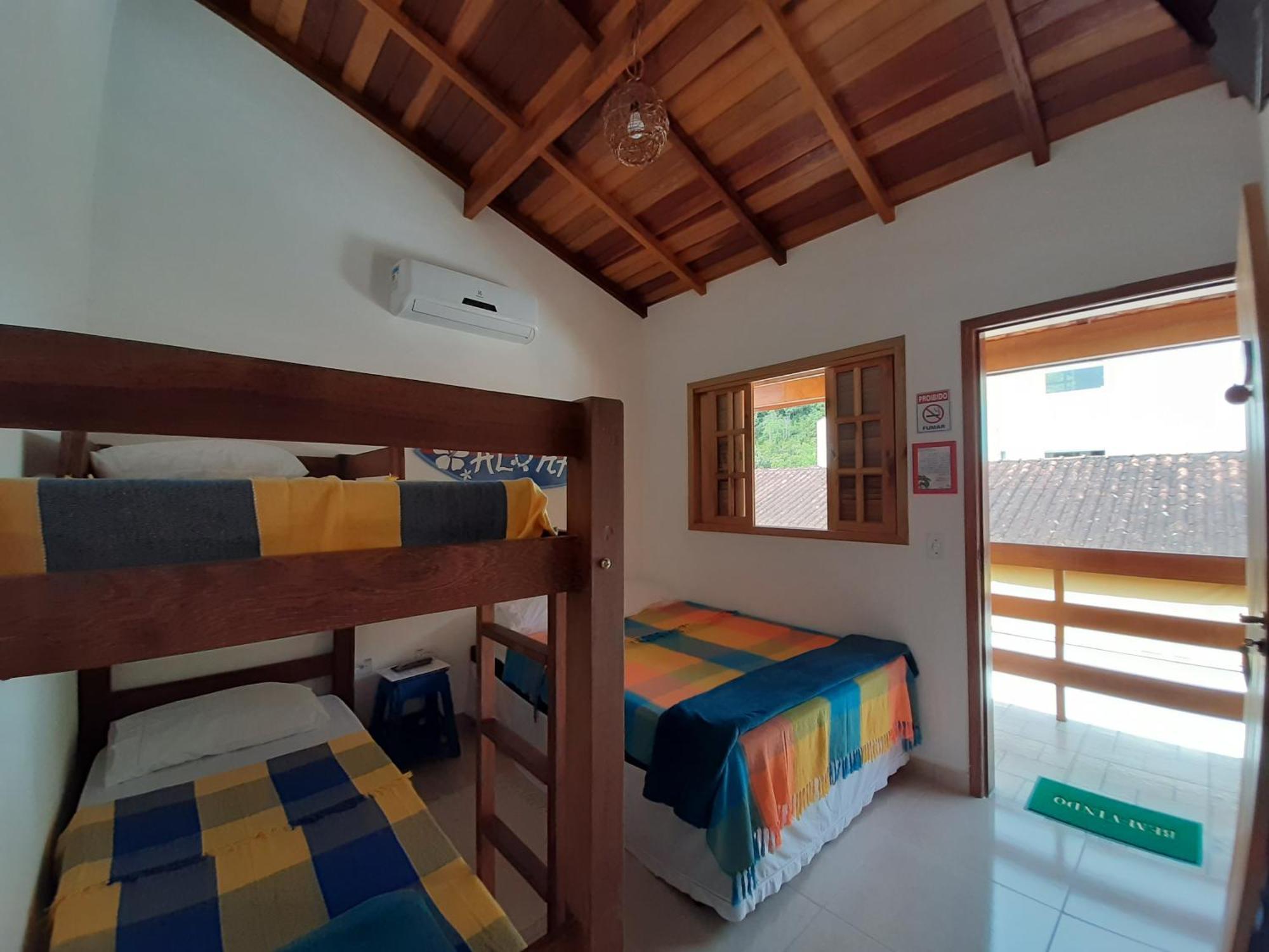 A Ver O Mar Suites Cocanha 까라과따뚜바 외부 사진